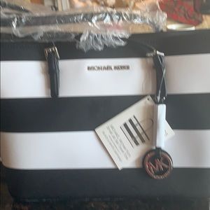 Michael kors small travel tote